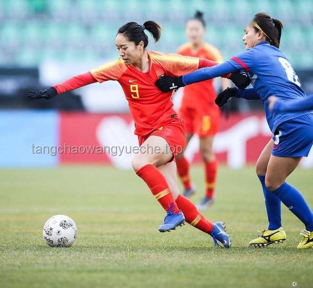 武汉女足闪耀亚冠：首届冠军的深度剖析与行业展望